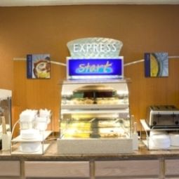 Restaurant Holiday Inn Express SANTA FE CERRILLOS Fotos