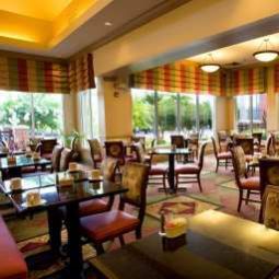Restaurant HILTON GARDEN INN CHATTANOOGA DOWNTOWN Fotos
