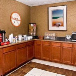 Vue extérieure Howard Johnson Inn Daytona Beach/Deland FL Fotos