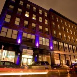 Vue extérieure Holiday Inn Express Hotel & Suites BOSTON GARDEN Fotos