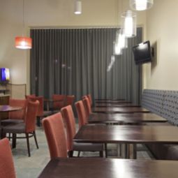 Restaurant Holiday Inn Express Hotel & Suites BOSTON GARDEN Fotos