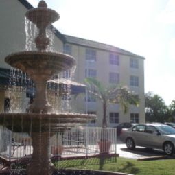 Widok zewnętrzny FL  Miami (Kendall) Country Inn & Suites By Carlson Fotos