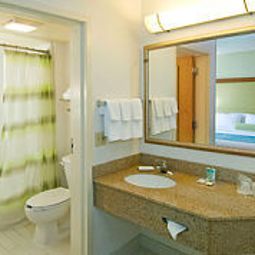 Pokój SpringHill Suites Miami Airport South Fotos