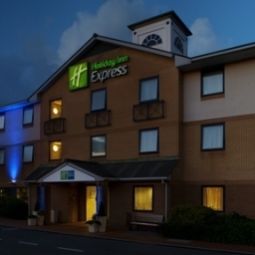 Vista esterna JCT.43 Holiday Inn Express SWANSEA - WEST M4 Fotos
