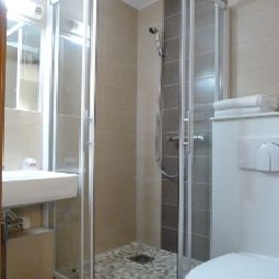 Bathroom Best Hotel Montpellier Est Fotos