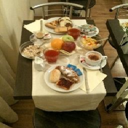 Буфет Nuovo Albergo Centro Fotos