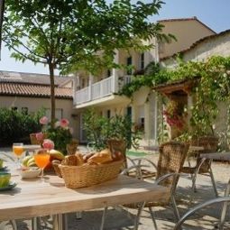 Le Cheval Blanc Citotel Cognac 
