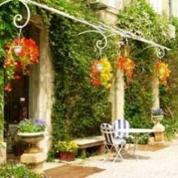 Exterior view Demeure des Brousses Chateaux et Hotels Collection Fotos
