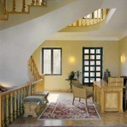 Hall Avan Villa Fotos
