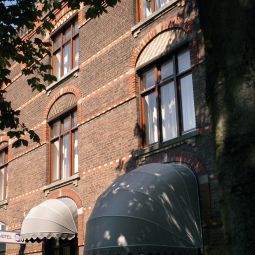 Vista exterior Hip Hotel St. Martenslane Fotos