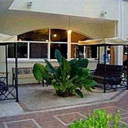 Exterior view Carmen Inn Fotos
