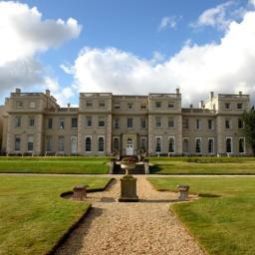 Vista esterna De Vere Venues Wokefield Park Fotos