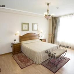 Suite Hotel Lasa Sport Fotos