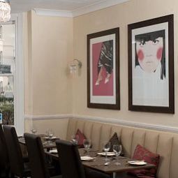 Frühstücksraum im Restaurant New Steine Fotos