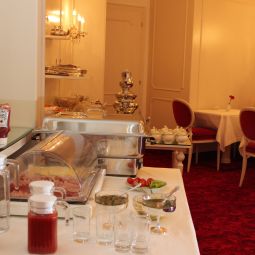 Buffet Hotel Amadeus Vienna Fotos
