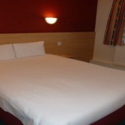 Room Days Inn Charnock Richard Welcome Break Service Area Fotos