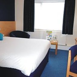 Room Days Inn Charnock Richard Welcome Break Service Area Fotos