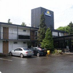 Exterior view Days Inn Charnock Richard Welcome Break Service Area Fotos