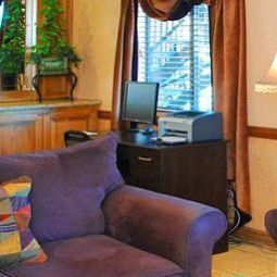 Halle Nellis Suites at Main Gate Fotos