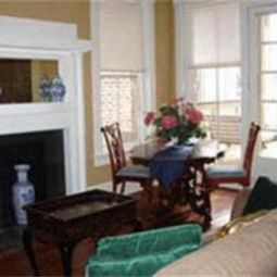Zimmer Luxury Living Savannah Fotos
