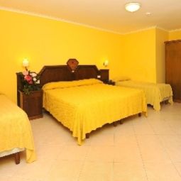 Room Ascot Sorrento Fotos