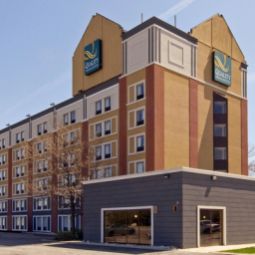 Vue extérieure Quality Inn & Suites Airport Fotos