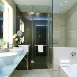 Badezimmer andels Fotos