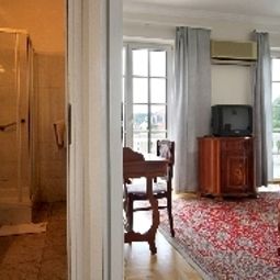 Номер с балконом Villa Korda Fotos