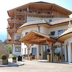 Widok z hotelu natur und wellness Hotel Höflehner Fotos