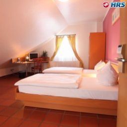 Zimmer Kastanienhof Nichtraucherhotel Fotos