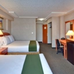Chambre Holiday Inn Express Hotel & Suites CALGARY Fotos