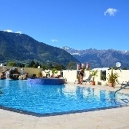 Бассейн Schlosshof Resort Hotel & Camping Fotos
