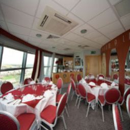 Außenansicht Ramada Birmingham North Cannock Fotos