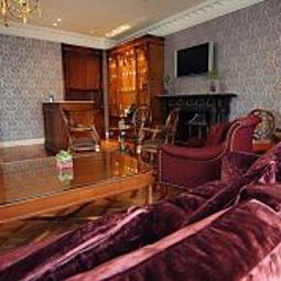 Hall Ashburn Fotos