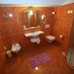 Bathroom Tirreno Fotos