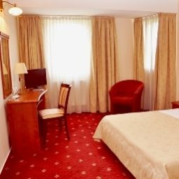  Siqua Bucharest Fotos