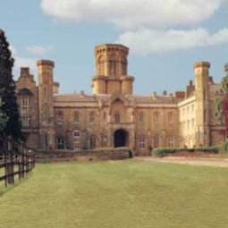 Exterior view BEST WESTERN Studley Castle Hotel Fotos