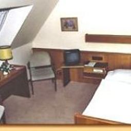 Room Esinger Hof garni Fotos