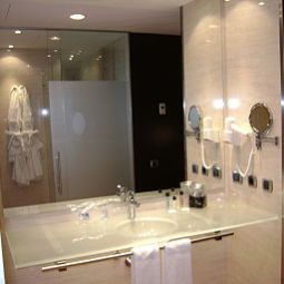 Badezimmer Zenit Pamplona Fotos
