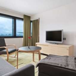 Suite Hilton Helsinki  Airport hotel Fotos
