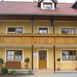 Carola Pension Kirchdorf Nörting