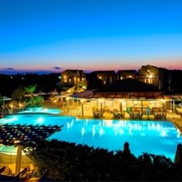 Vue extérieure Avithos Resort Fotos