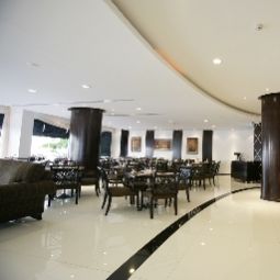 Hall Savoy Suites Hotel Apartments Fotos