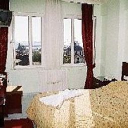 Room Grand Liza Fotos
