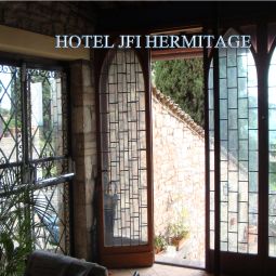 Hall JFI Hermitage Fotos