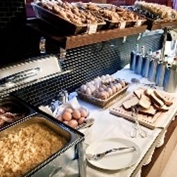 Buffet Best Western Goldenmile Milan Fotos