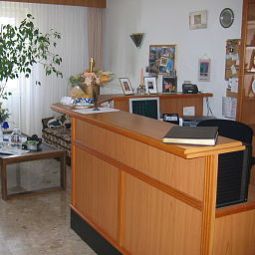 Ресепшен Landhaus Adensen Fotos