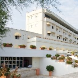 Vue extérieure Del Levante Fotos