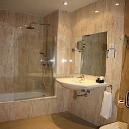 Ванная A&H Suites Madrid Fotos