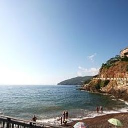 Panorama Rio sul Mare Fotos